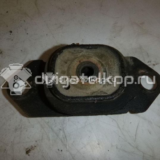 Фото Опора КПП левая  8200352861 для Nissan Tiida / Micra / Note / Nv200 / Cube Z12