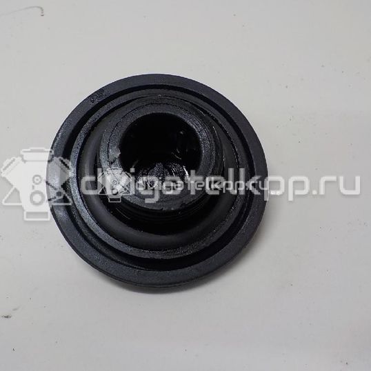 Фото Крышка маслозаливной горловины  152557F403 для nissan Navara (D40)