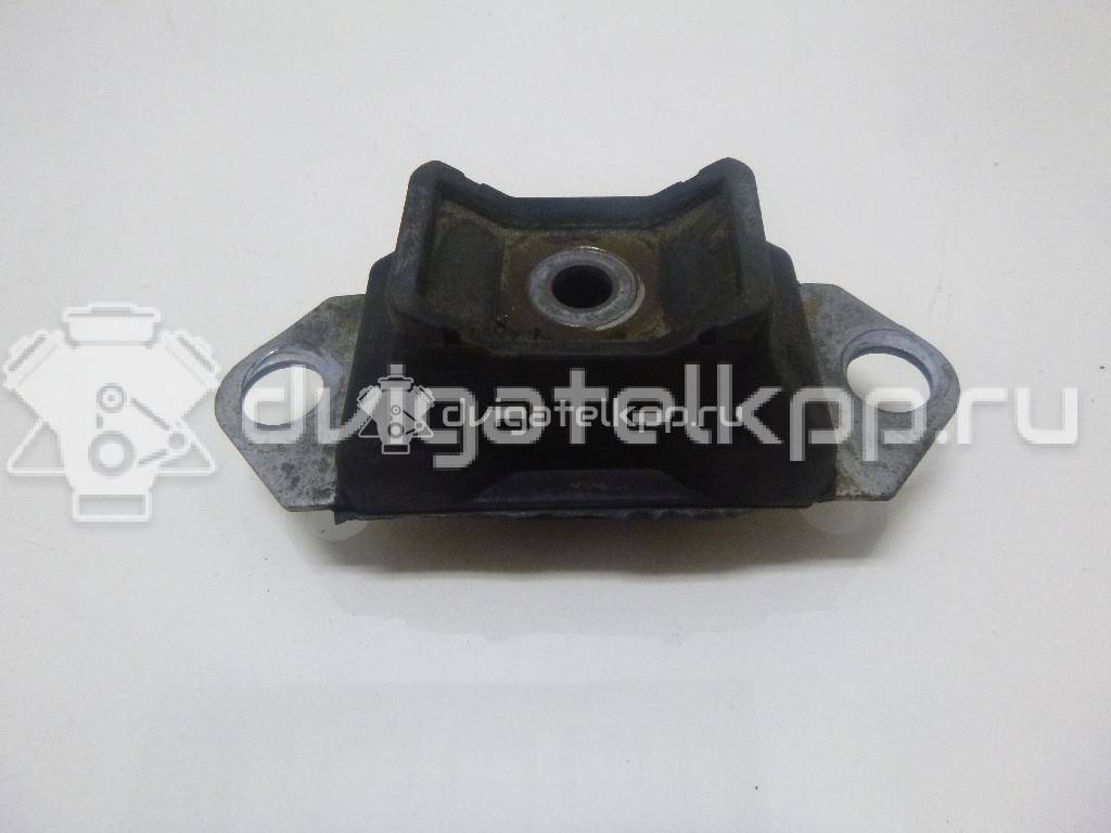 Фото Опора КПП левая  8200297939 для Renault Sandero Stepway / Modus Grand F Jp0 / Megane / Clio / Scénic {forloop.counter}}