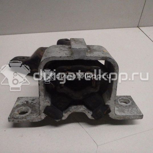 Фото Опора двигателя правая  8200420742 для Renault Sandero Stepway / Logan