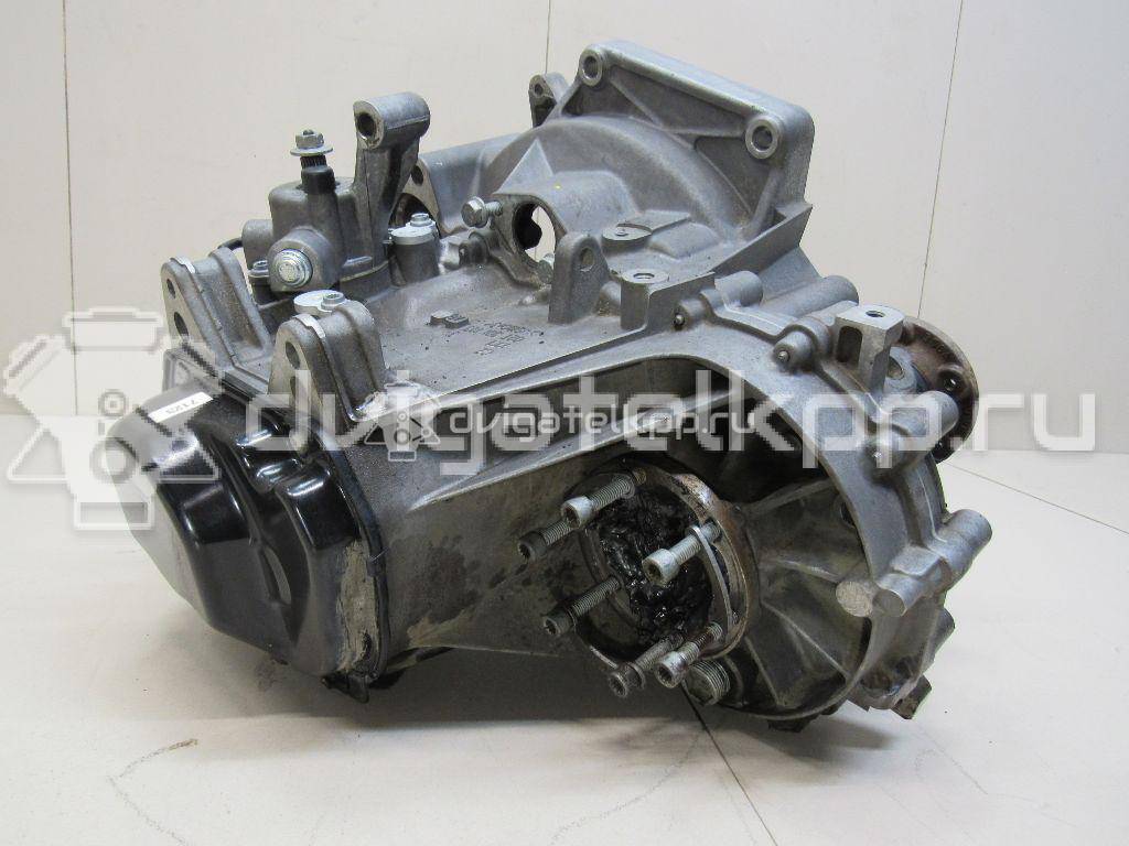 Фото Контрактная (б/у) МКПП для Volkswagen Polo / Caddy / Golf 110 л.с 16V 1.6 л CWVA бензин 02T300048L {forloop.counter}}