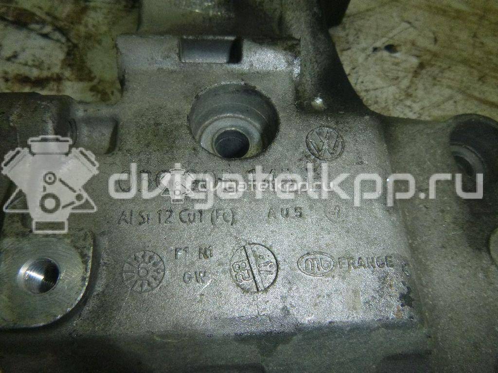 Фото Кронштейн генератора для двигателя ECD для Jeep / Dodge 140 л.с 16V 2.0 л Дизельное топливо 68000635AA {forloop.counter}}