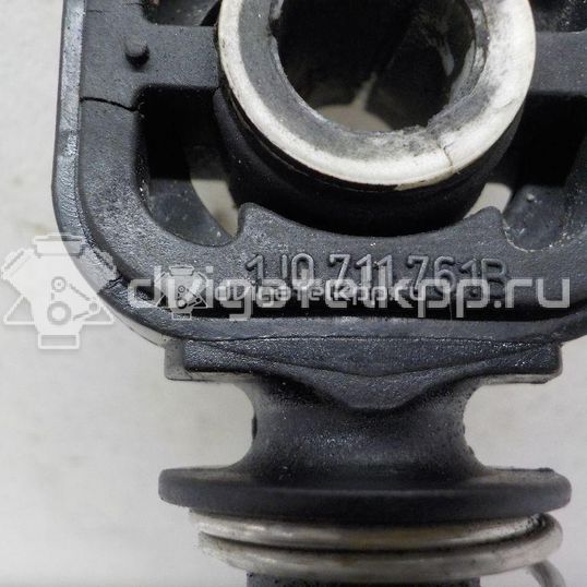 Фото Фиксатор троса КПП  1J0711761B для Seat Ibiza / Cordoba / Leon / Toledo / Alhambra