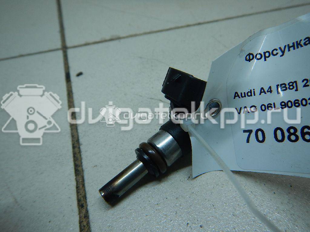 Фото Форсунка инжекторная электрическая  06L906031A для Seat Leon {forloop.counter}}