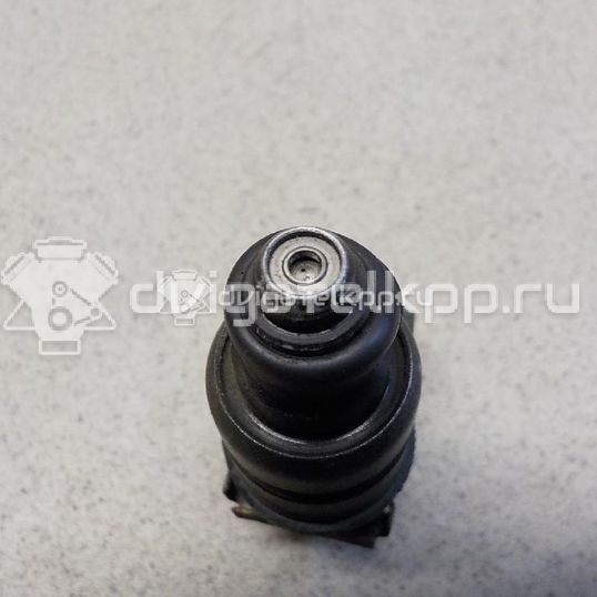 Фото Форсунка инжекторная электрическая  037906031AL для Skoda Octavia