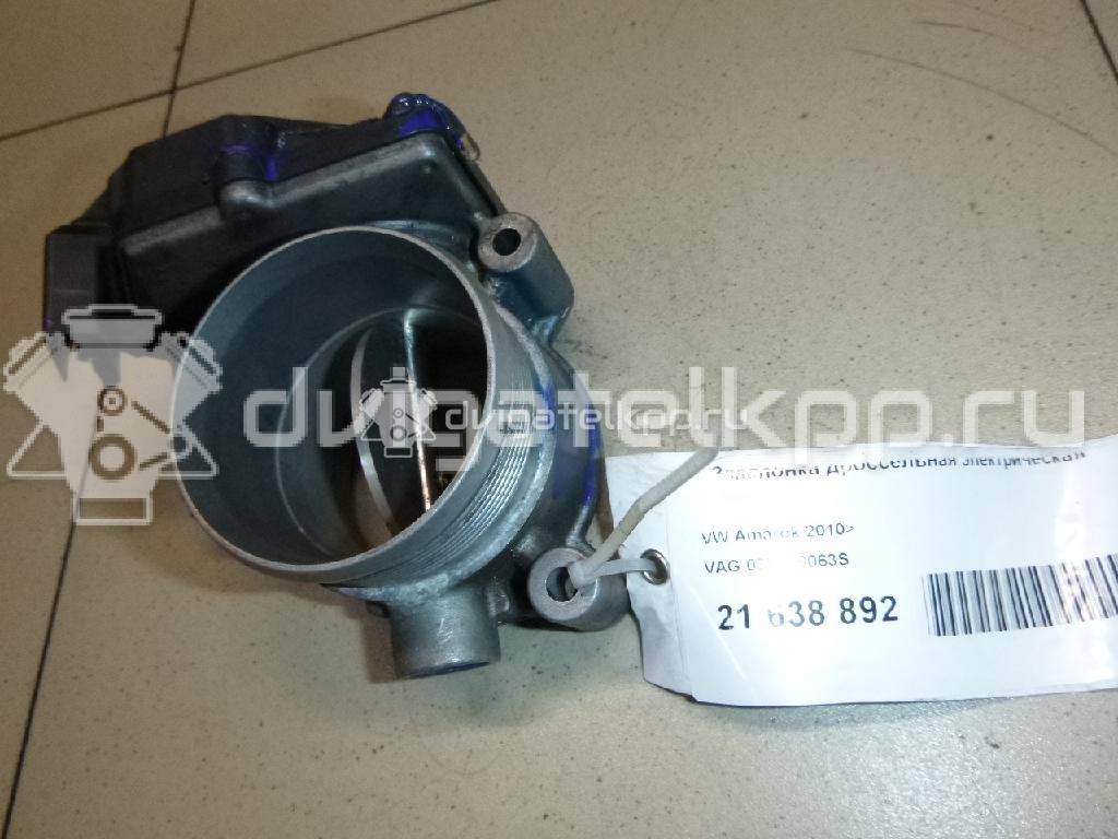 Фото Заслонка дроссельная электрическая  03L128063S для Volkswagen Transporter / Multivan / Crafter / Amarok S1B {forloop.counter}}