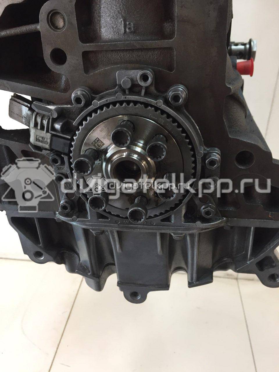 Фото Контрактный (б/у) двигатель CFFB для Volkswagen Tiguan / Cc / Sharan / Eos 1F7, 1F8 / Golf 140 л.с 16V 2.0 л Дизельное топливо 03L100090J {forloop.counter}}