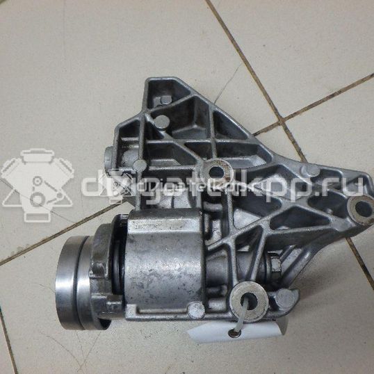 Фото Кронштейн генератора  03C903143B для Volkswagen Tiguan / Jetta