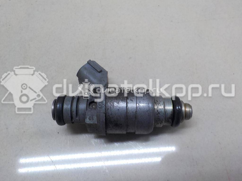 Фото Форсунка инжекторная электрическая  06A906031BT для Volkswagen Touran / Golf / Passat / Caddy / Jetta {forloop.counter}}