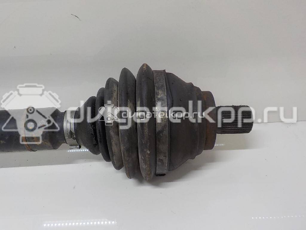 Фото Полуось передняя правая  2K0407272E для Volkswagen Passat / Caddy {forloop.counter}}