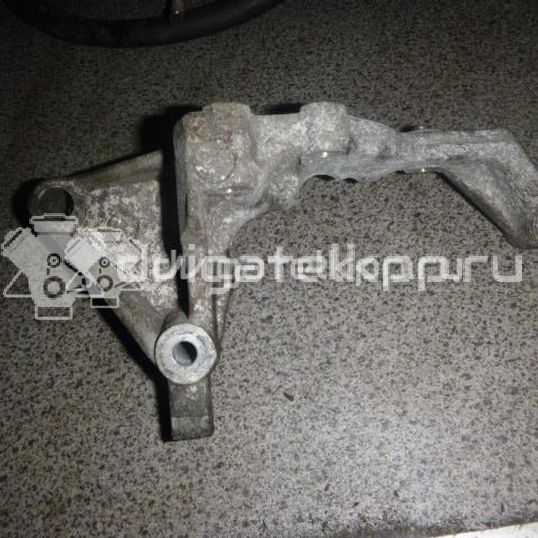 Фото Кронштейн генератора для двигателя D4CB для Hyundai / Kia 129-178 л.с 16V 2.5 л Дизельное топливо 374724A011