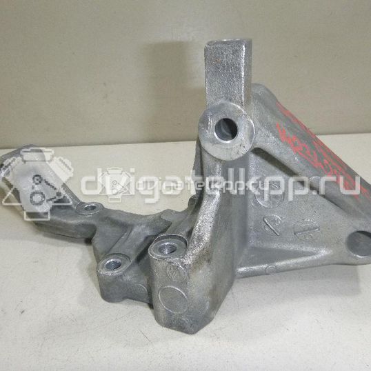 Фото Кронштейн генератора для двигателя D4CB для Hyundai / Kia 129-178 л.с 16V 2.5 л Дизельное топливо 374724A000