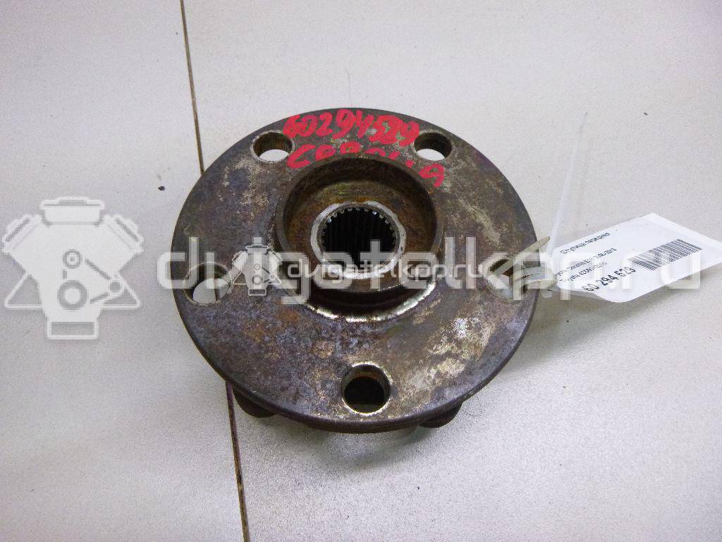 Фото Ступица передняя  4355042010 для Toyota Avensis / Alphard / Prius / Verso / Rav 4 {forloop.counter}}