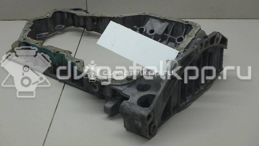 Фото Поддон масляный двигателя для двигателя 224DT для Land Rover Freelander / Range Rover / Discovery 150-190 л.с 16V 2.2 л Дизельное топливо LR006674 {forloop.counter}}