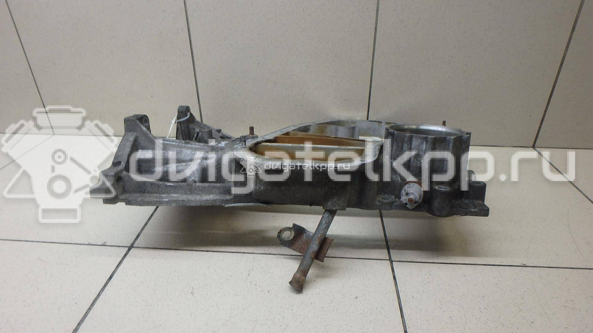 Фото Поддон масляный двигателя для двигателя 2GR-FE для Lotus / Lexus / Toyota / Toyota (Gac) 249-299 л.с 24V 3.5 л бензин 121010P040 {forloop.counter}}