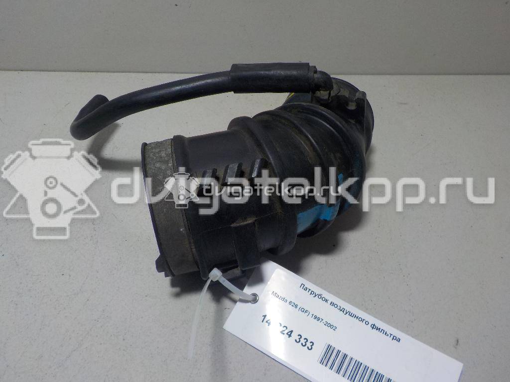 Фото Патрубок воздушного фильтра для двигателя B3 (16V) для Mazda Demio Dw / 121 / 323 53-73 л.с 16V 1.3 л бензин {forloop.counter}}