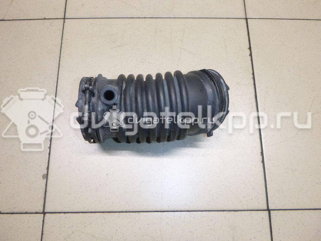 Фото Патрубок воздушного фильтра для двигателя B3 (16V) для Mazda Demio Dw / 121 / 323 53-73 л.с 16V 1.3 л бензин PEHH13221 {forloop.counter}}