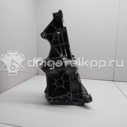 Фото Кронштейн генератора  03g903139d для Audi A4