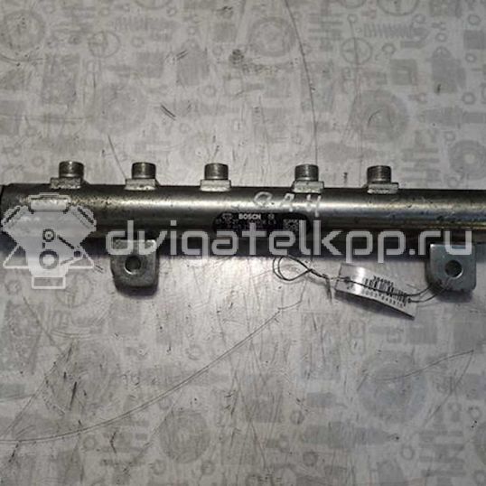 Фото Рейка топливная (рампа)  55209572 для opel  Astra H (2004-2014)