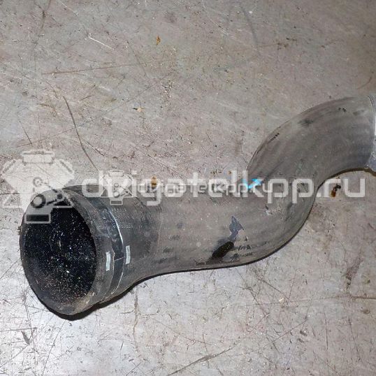 Фото Патрубок интеркулера  30680218 для Volvo S80 / V70 / Xc70 / S60