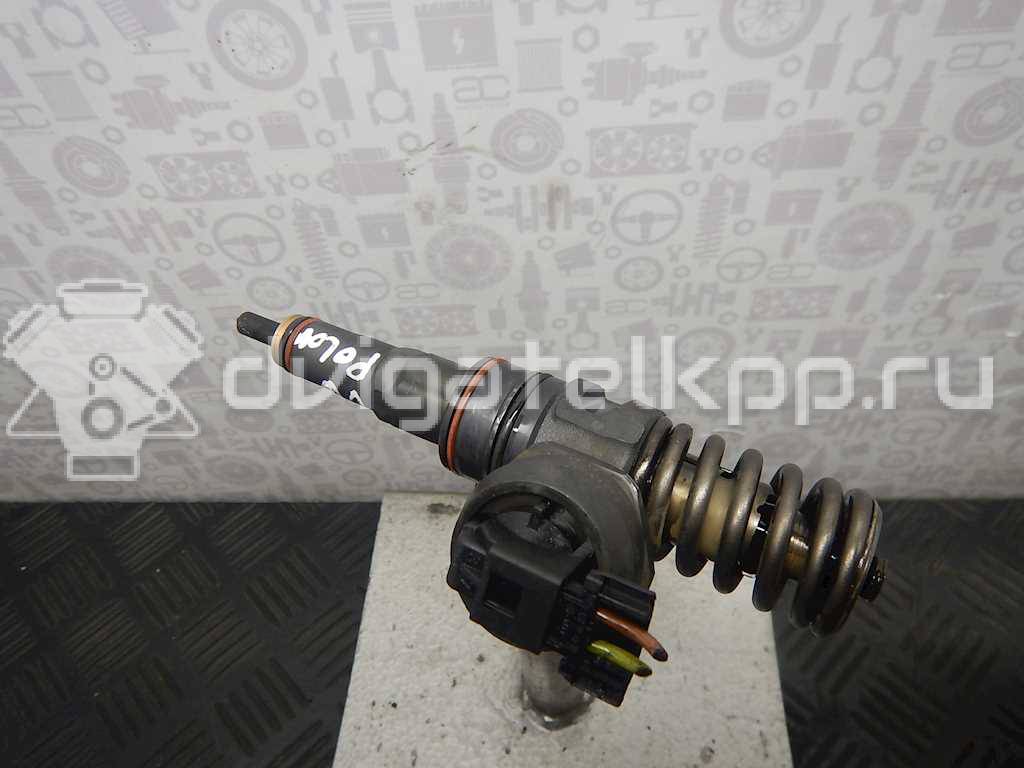 Фото Форсунка дизельная электрическая  045130073T для volkswagen  Polo 4 (2001-2009) {forloop.counter}}