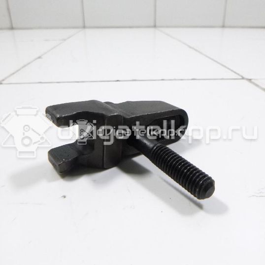 Фото Кронштейн форсунки  338142F000 для Hyundai / Kia