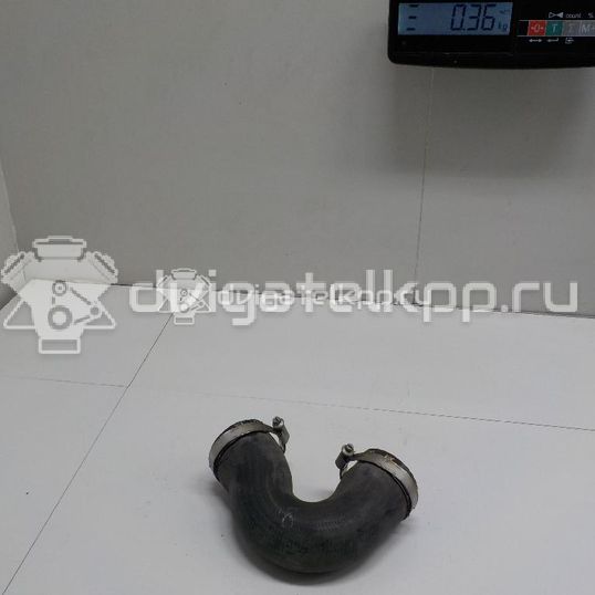 Фото Патрубок интеркулера для двигателя CAYC для Skoda Roomster 5J / Octaviaii 1Z3 / Yeti 5L / Fabia / Octavia 105 л.с 16V 1.6 л Дизельное топливо 6R0145834F