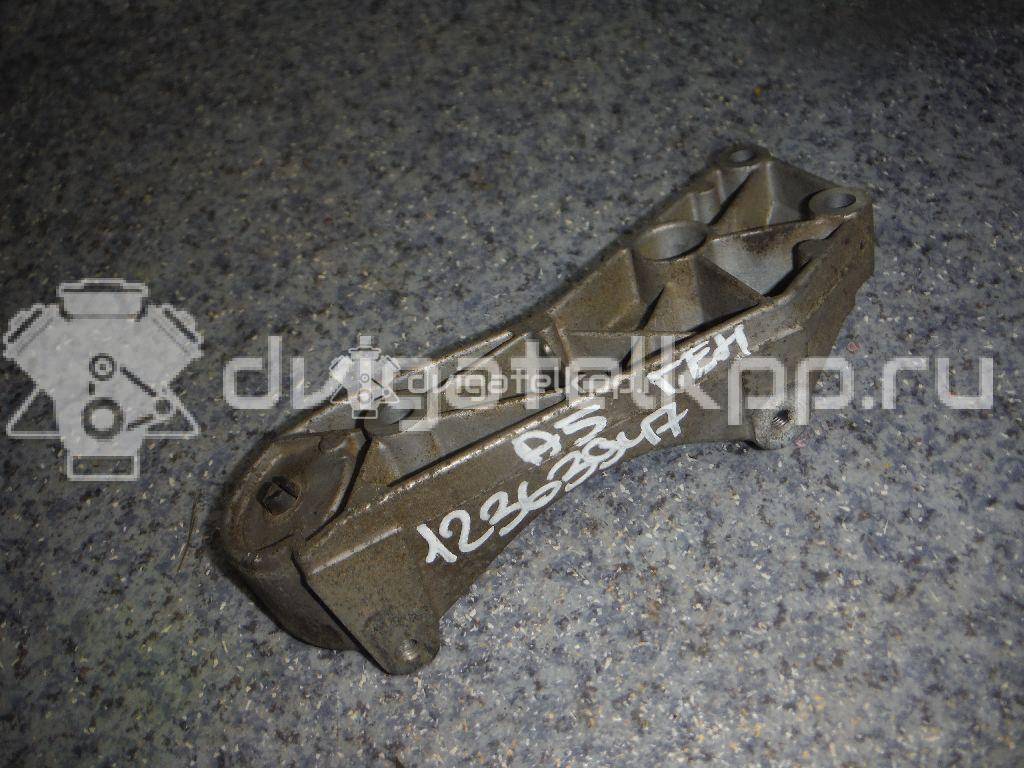 Фото Кронштейн генератора для двигателя BUD для Volkswagen / Skoda 80 л.с 16V 1.4 л бензин 030145169N {forloop.counter}}