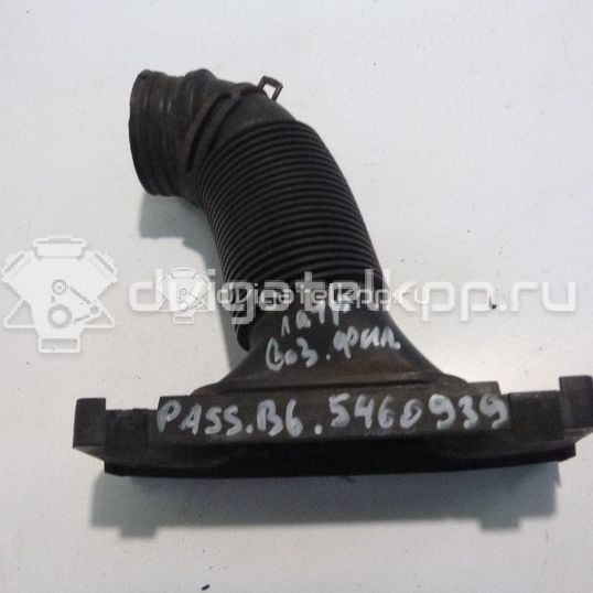 Фото Патрубок воздушного фильтра для двигателя BLF для Volkswagen Passat / Eos 1F7, 1F8 / Jetta / Golf 115 л.с 16V 1.6 л бензин 1K0129609B