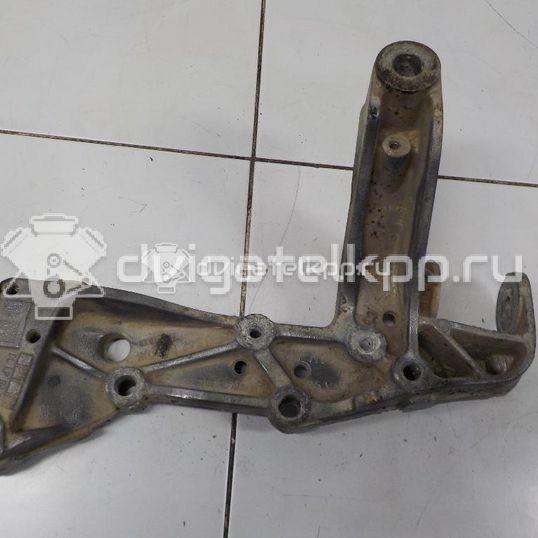 Фото Кронштейн переднего рычага  1K0199295F для Seat Leon / Toledo / Altea