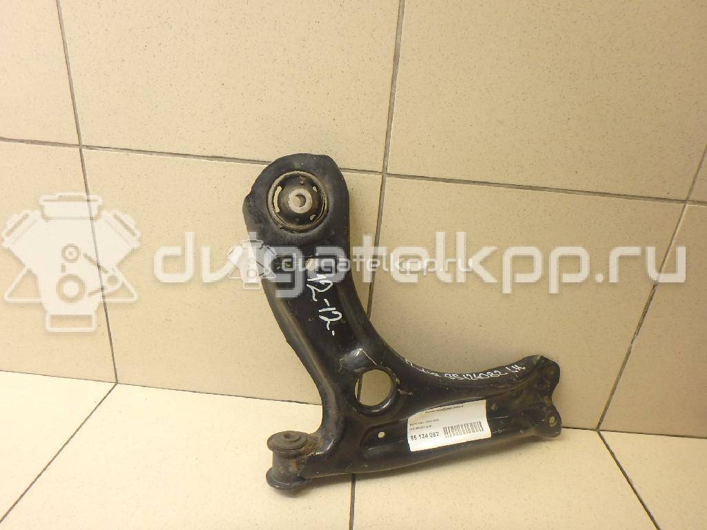 Фото Рычаг передний левый  6R0407151E для Skoda Roomster 5J / Fabia / Rapid {forloop.counter}}