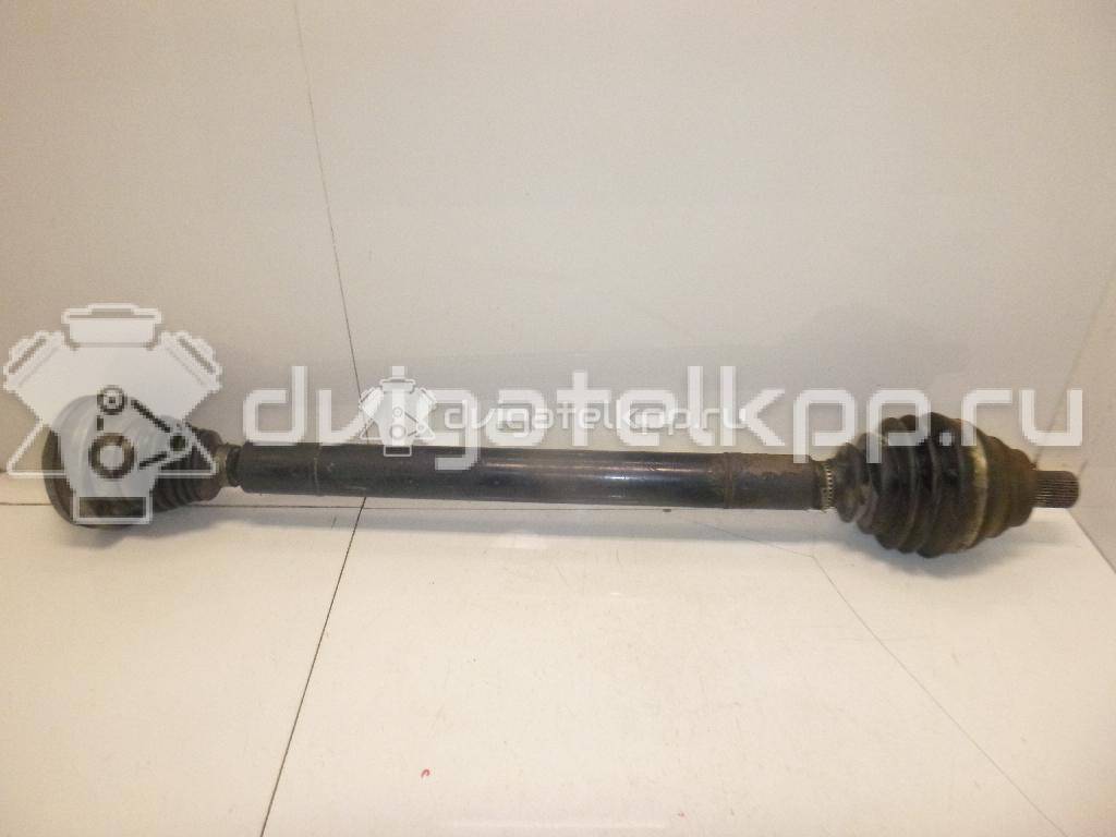 Фото Полуось передняя правая  2K0407272E для Volkswagen Passat / Caddy {forloop.counter}}