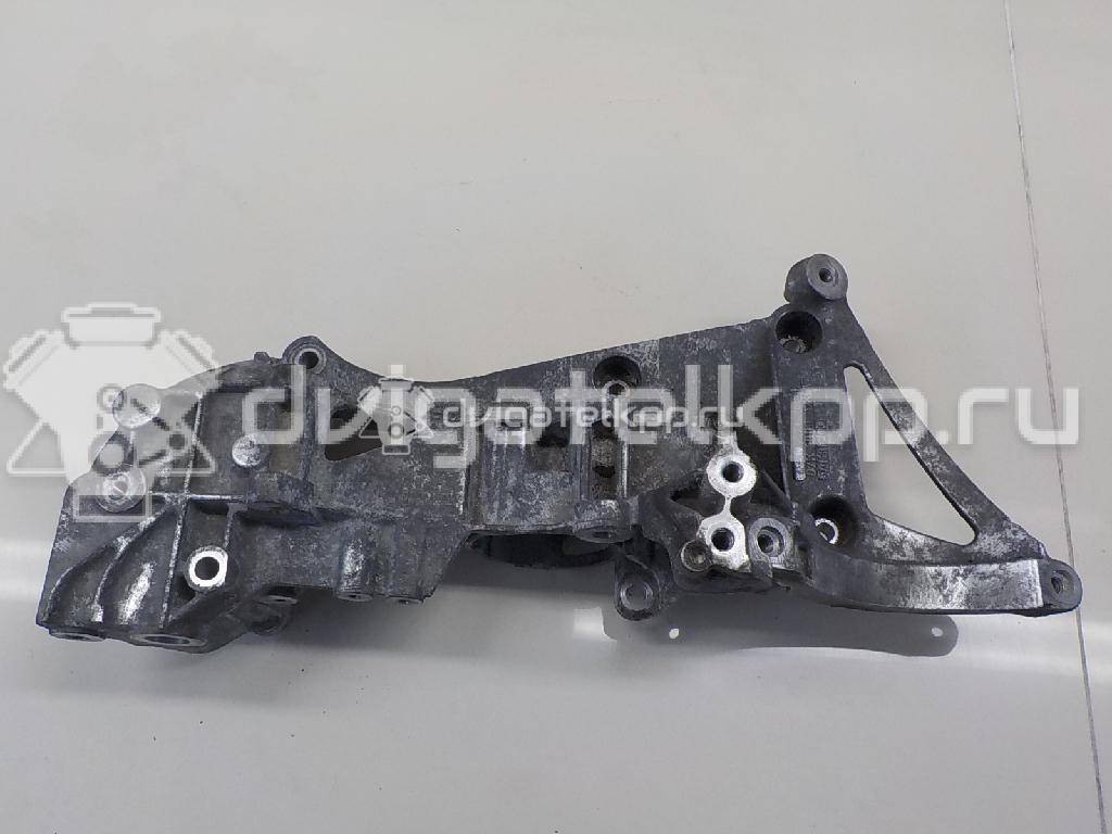 Фото Кронштейн генератора  07K903143F для Volkswagen Jetta / Golf {forloop.counter}}