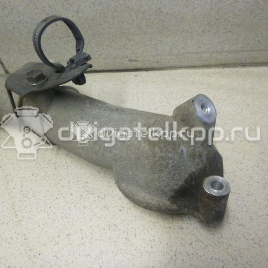 Фото Крышка термостата для двигателя 1KD-FTV для Toyota Dyna / Land Cruiser / Hiace / Hilux / Toyo Ace C Y2 102-204 л.с 16V 3.0 л Дизельное топливо 1632130030