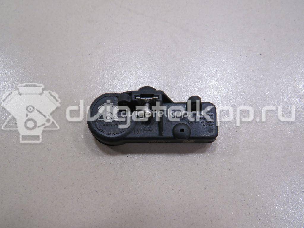 Фото Датчик давления в шине  56029398AA для Dodge Avenger / Durango / Caliber / Challenger / Charger {forloop.counter}}