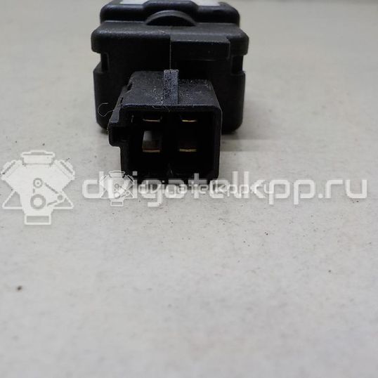 Фото Датчик включения стопсигнала  46840510 для Fiat Stilo 192 / Idea 350 / Linea 323 / Multipla 186 / Bravo