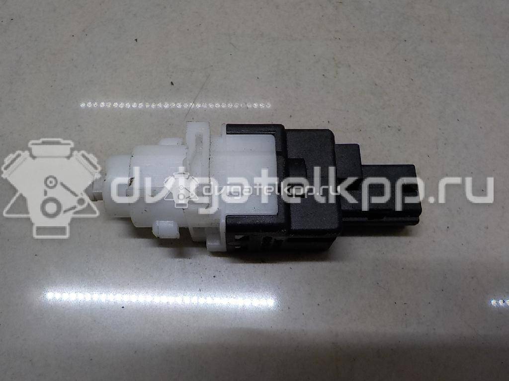 Фото Датчик включения стопсигнала  46840510 для Fiat Stilo 192 / Idea 350 / Linea 323 / Multipla 186 / Bravo {forloop.counter}}