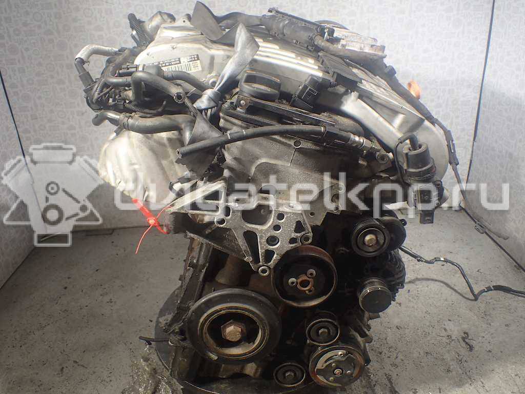 Фото Контрактный (б/у) двигатель AXZ для Volkswagen Passat 250 л.с 24V 3.2 л бензин {forloop.counter}}