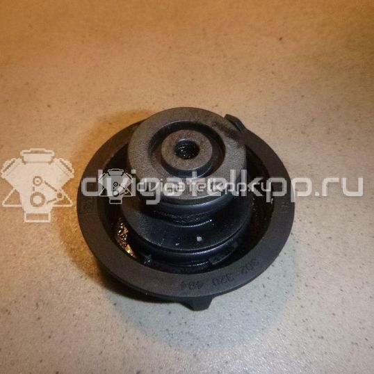 Фото Крышка расширительного бачка  LR000243 для Ford Fiesta / Focus / Tourneo / C-Max / Galaxy