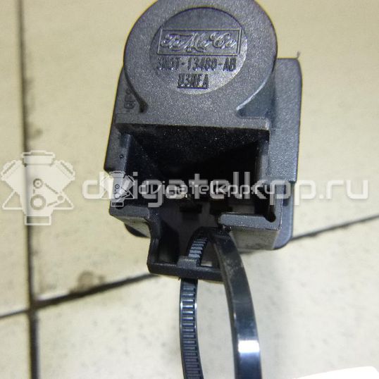 Фото Датчик включения стопсигнала  3M5T13480AB для Ford Fiesta / Focus / Tourneo / C-Max / Galaxy