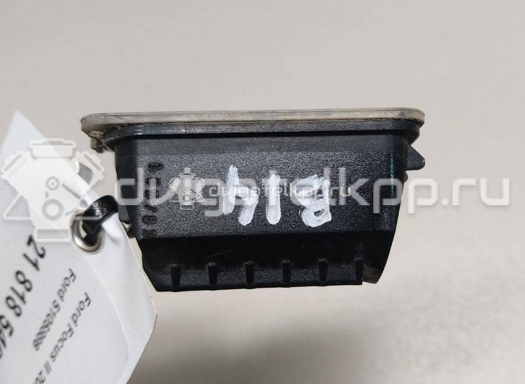 Фото Фонарь подсветки номера  5105886 для Ford Fiesta / Focus / Tourneo / C-Max / Ka {forloop.counter}}