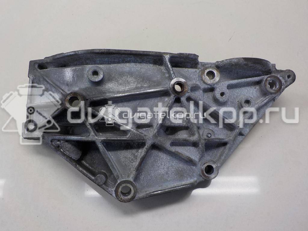 Фото Кронштейн генератора для двигателя RHF (DW10BTED4) для Citroen C4 / C5 136-140 л.с 16V 2.0 л Дизельное топливо 5706J5 {forloop.counter}}