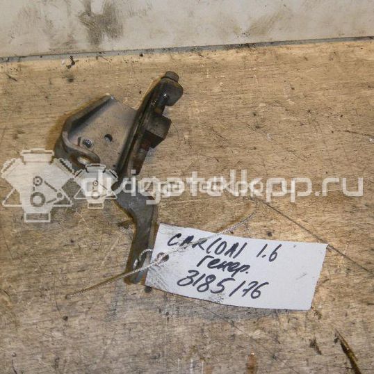 Фото Кронштейн генератора для двигателя 4G64 (16V) для Brilliance / Peugeot / Mitsubishi 114-159 л.с 16V 2.4 л Бензин / этиловый спирт / природный газ