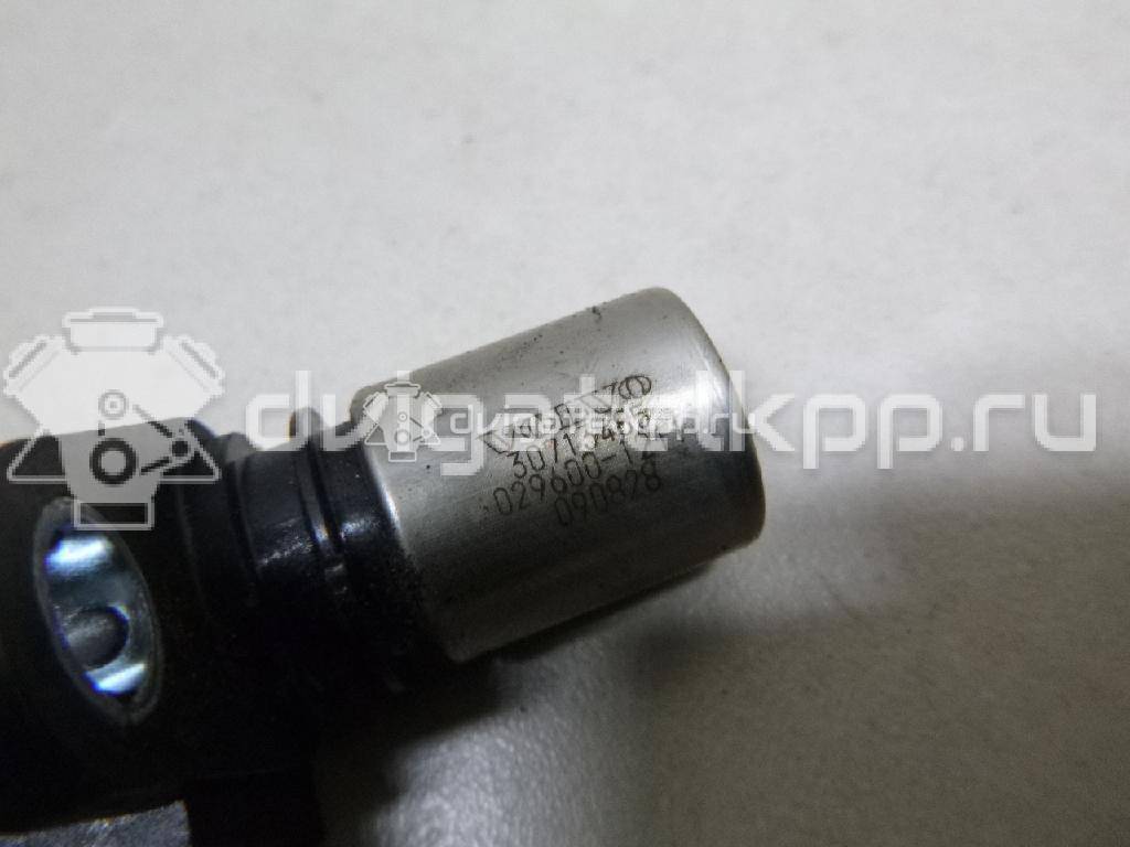 Фото Датчик положения коленвала  30713485 для Ford Focus / S-Max / Kuga / Mondeo {forloop.counter}}