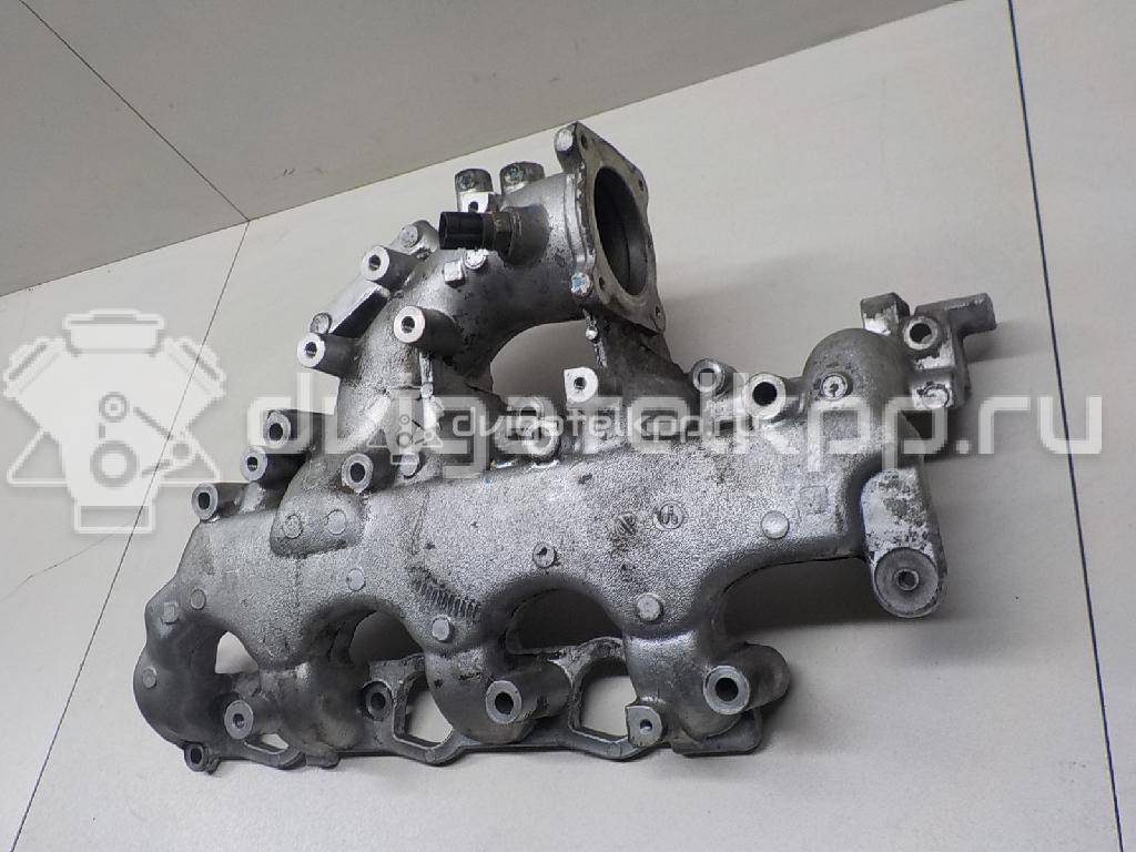 Фото Коллектор впускной для двигателя 4D56 (16V) для Mitsubishi Pajero / L 110-178 л.с 16V 2.5 л Дизельное топливо 1540A046 {forloop.counter}}