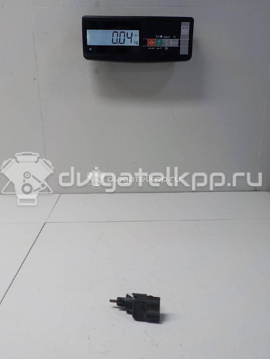 Фото Датчик включения стопсигнала  1J0945511D для ford Galaxy {forloop.counter}}