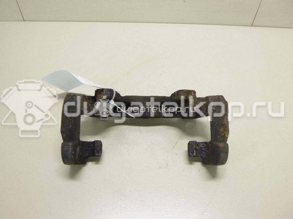 Фото Скоба суппорта переднего  1432360 для Ford Fiesta / Focus / Tourneo / Scorpio / Sierra {forloop.counter}}