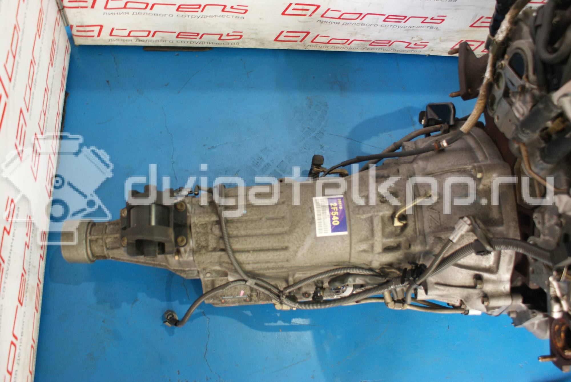 Фото Контрактный (б/у) двигатель 5VZ-FE для Toyota Land Cruiser / Tundra , / 4 178-193 л.с 24V 3.4 л бензин {forloop.counter}}