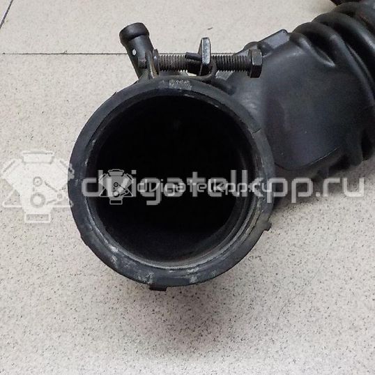 Фото Патрубок воздушного фильтра для двигателя G4FC для Hyundai / Kia 105-132 л.с 16V 1.6 л бензин 281382H000