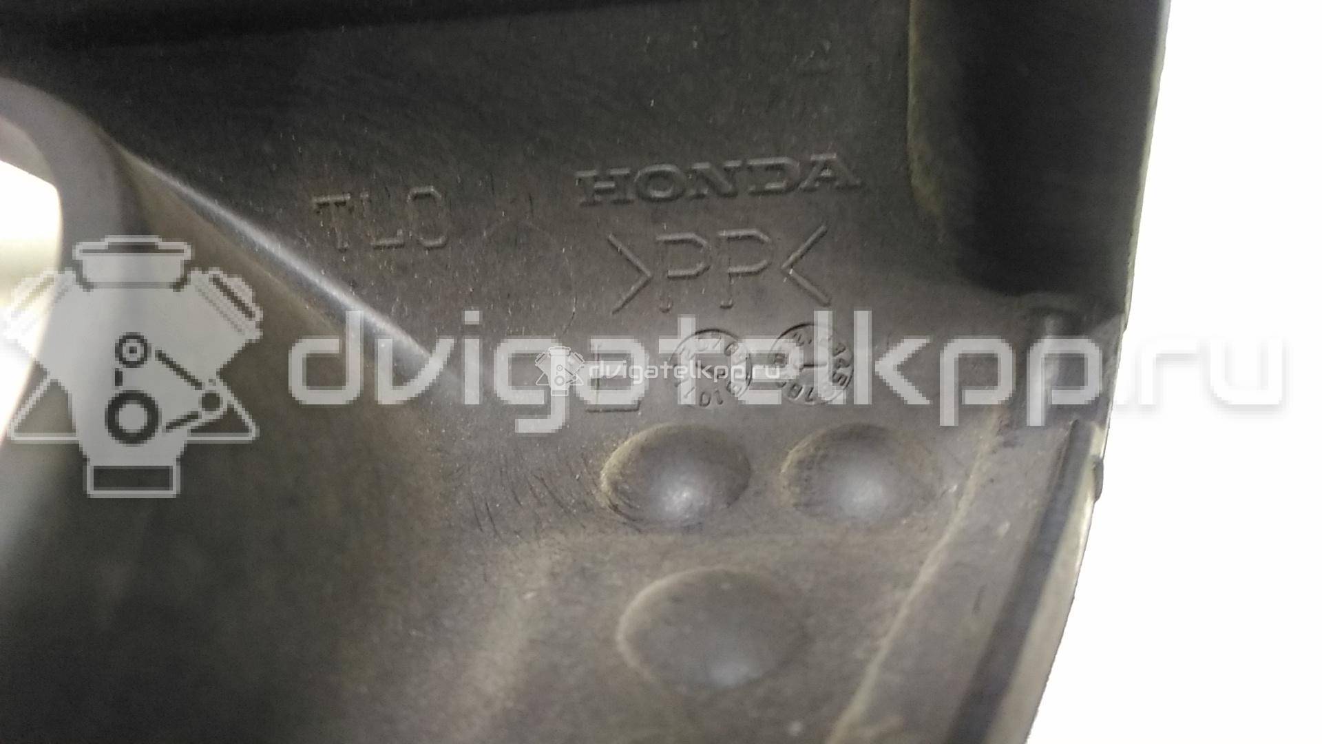 Фото Решетка в бампер левая  71108TL0G01 для Honda Accord {forloop.counter}}